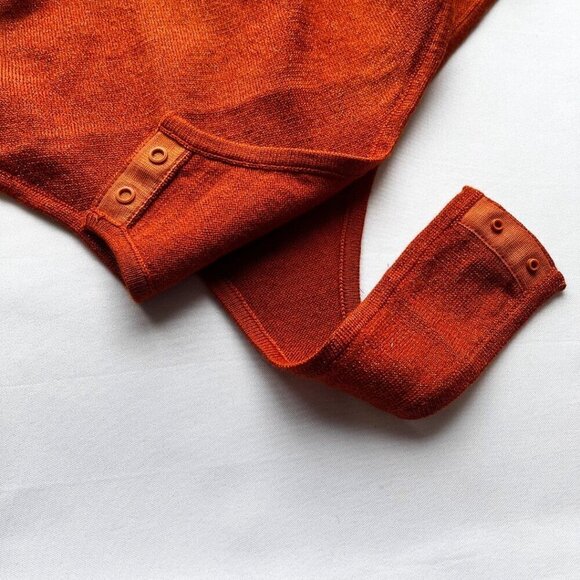 NWT ATHLETA X ALICIA KEYS JUSTAUCORPS INNER STRENGTH BODYSUIT IN GLITTER ORANGE - Picture 12 of 13